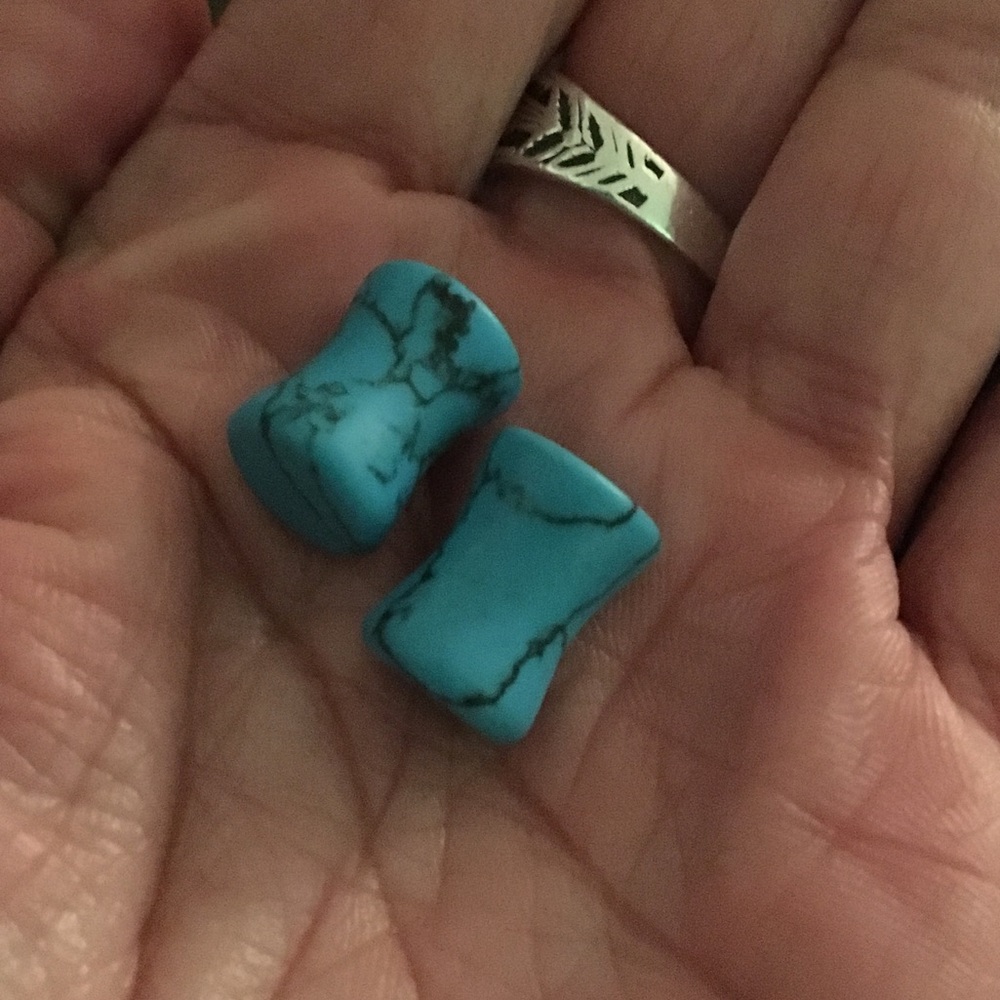 Turquoise plugs 8mm 0g